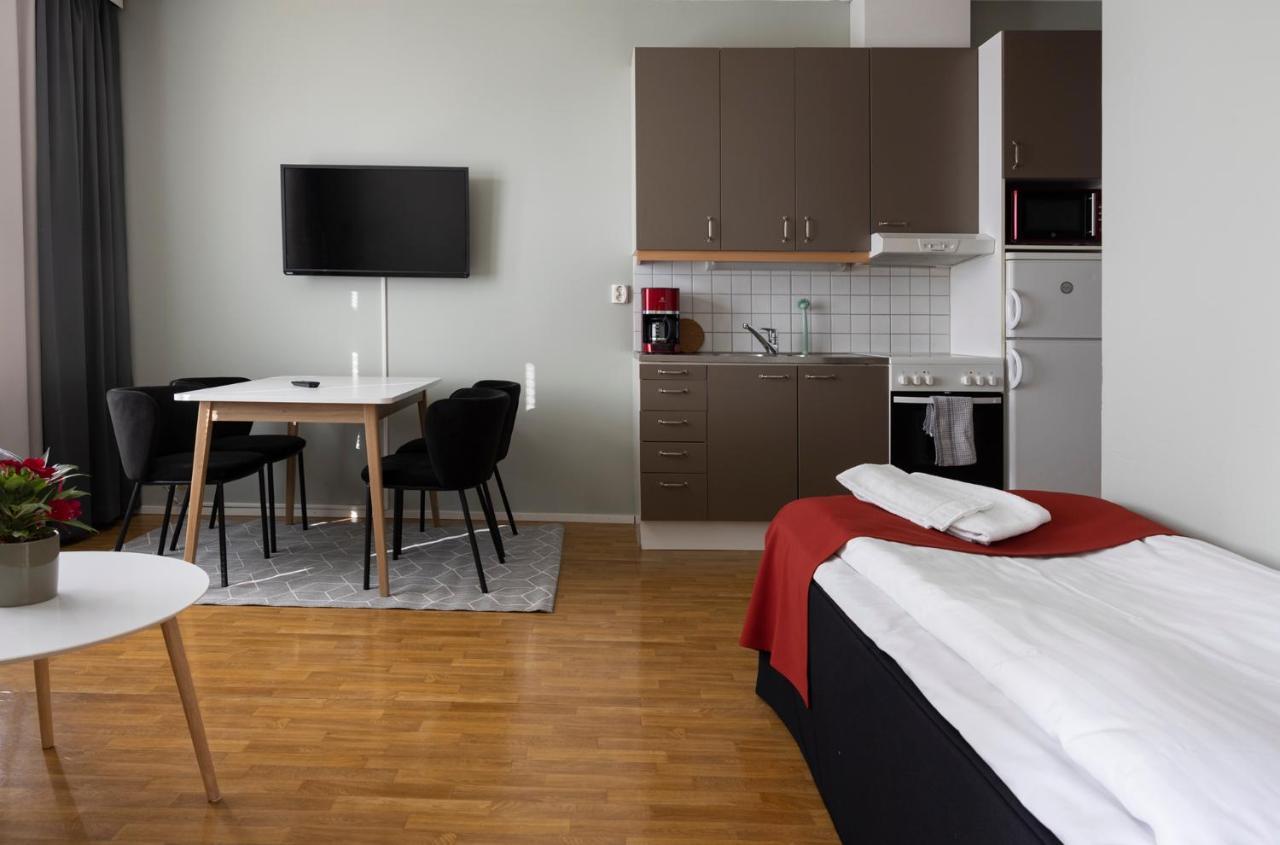 Strandnaes Hotell มารีฮามน์ ภายนอก รูปภาพ