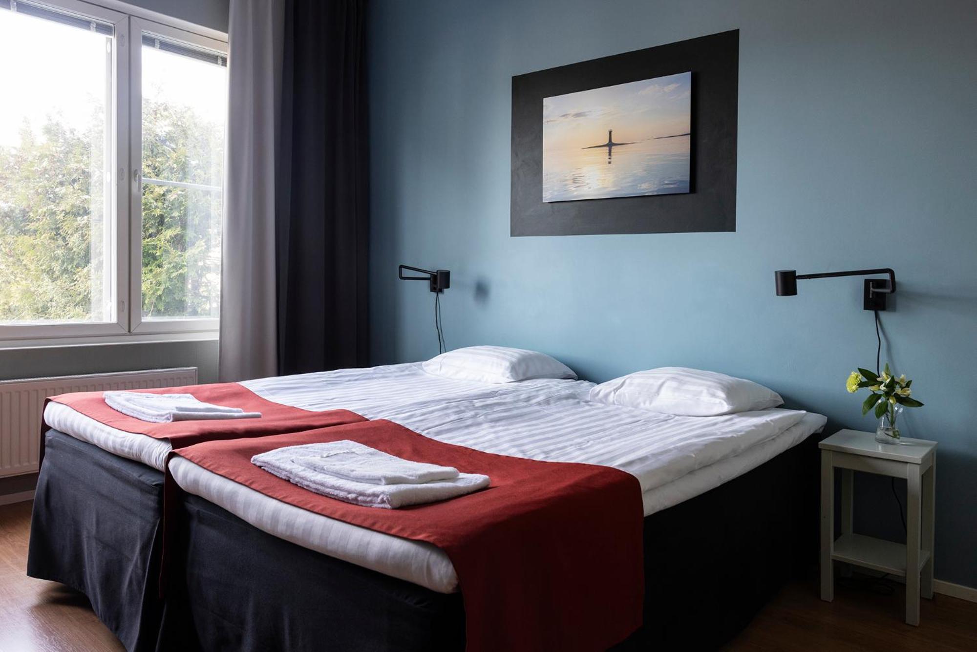 Strandnaes Hotell มารีฮามน์ ภายนอก รูปภาพ