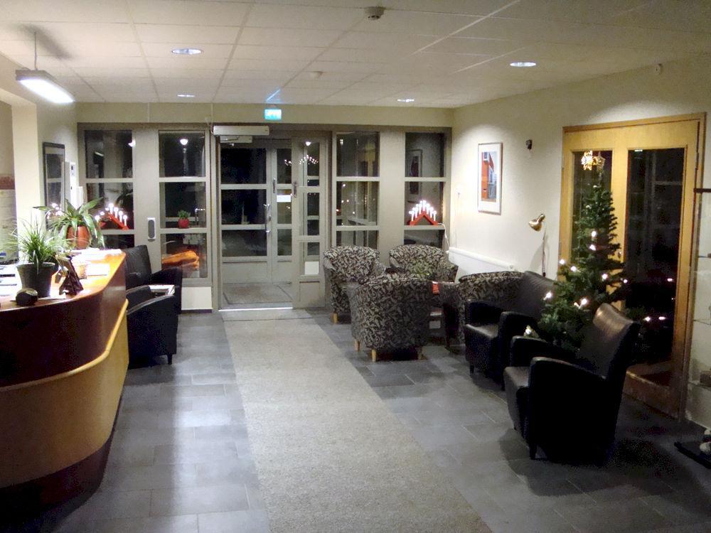 Strandnaes Hotell มารีฮามน์ ภายนอก รูปภาพ